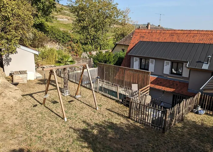 Gite Le Cottage Avec Terrasse Et Piscine