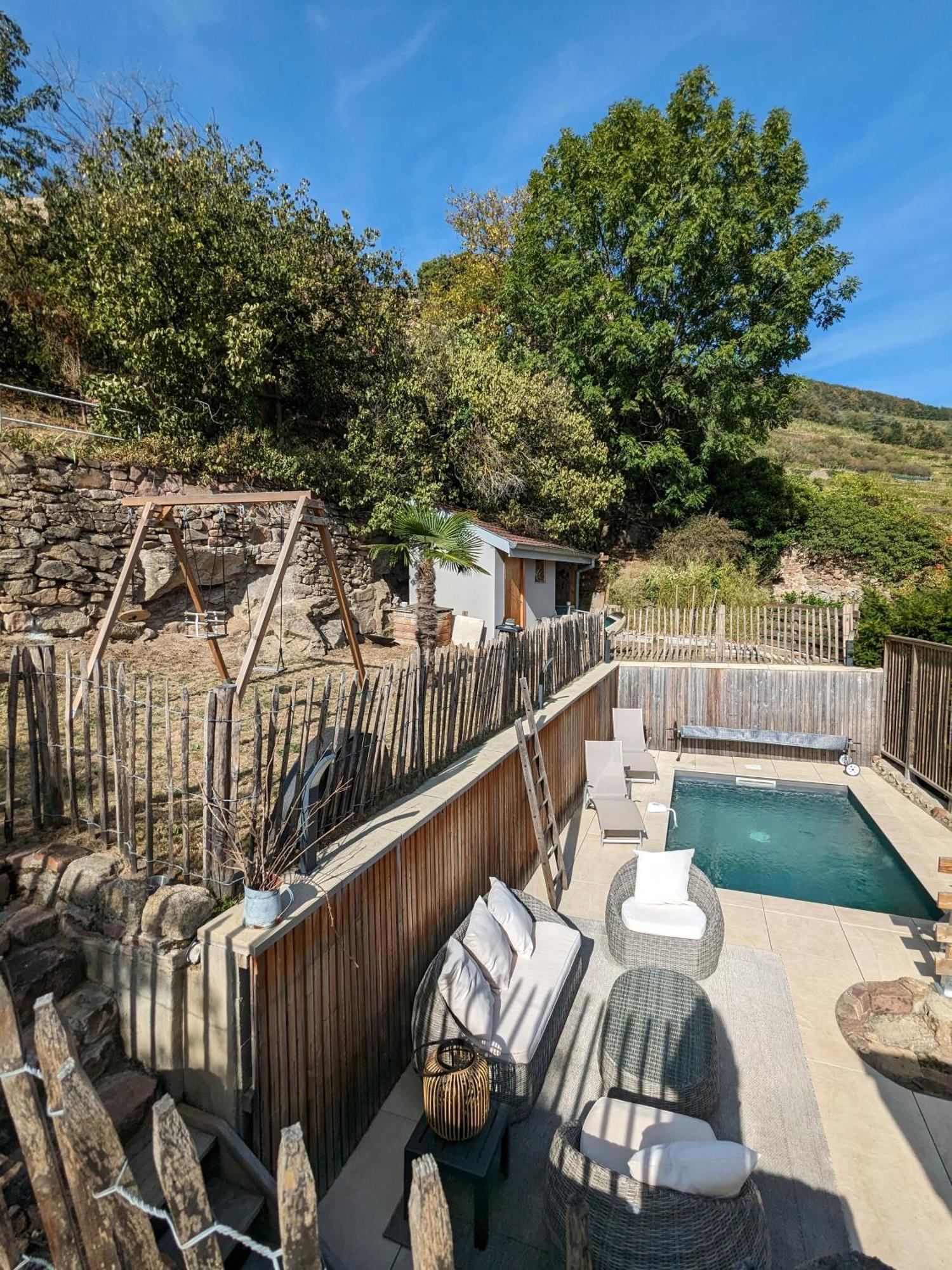 Le Avec Terrasse Et Piscine Holiday home *
