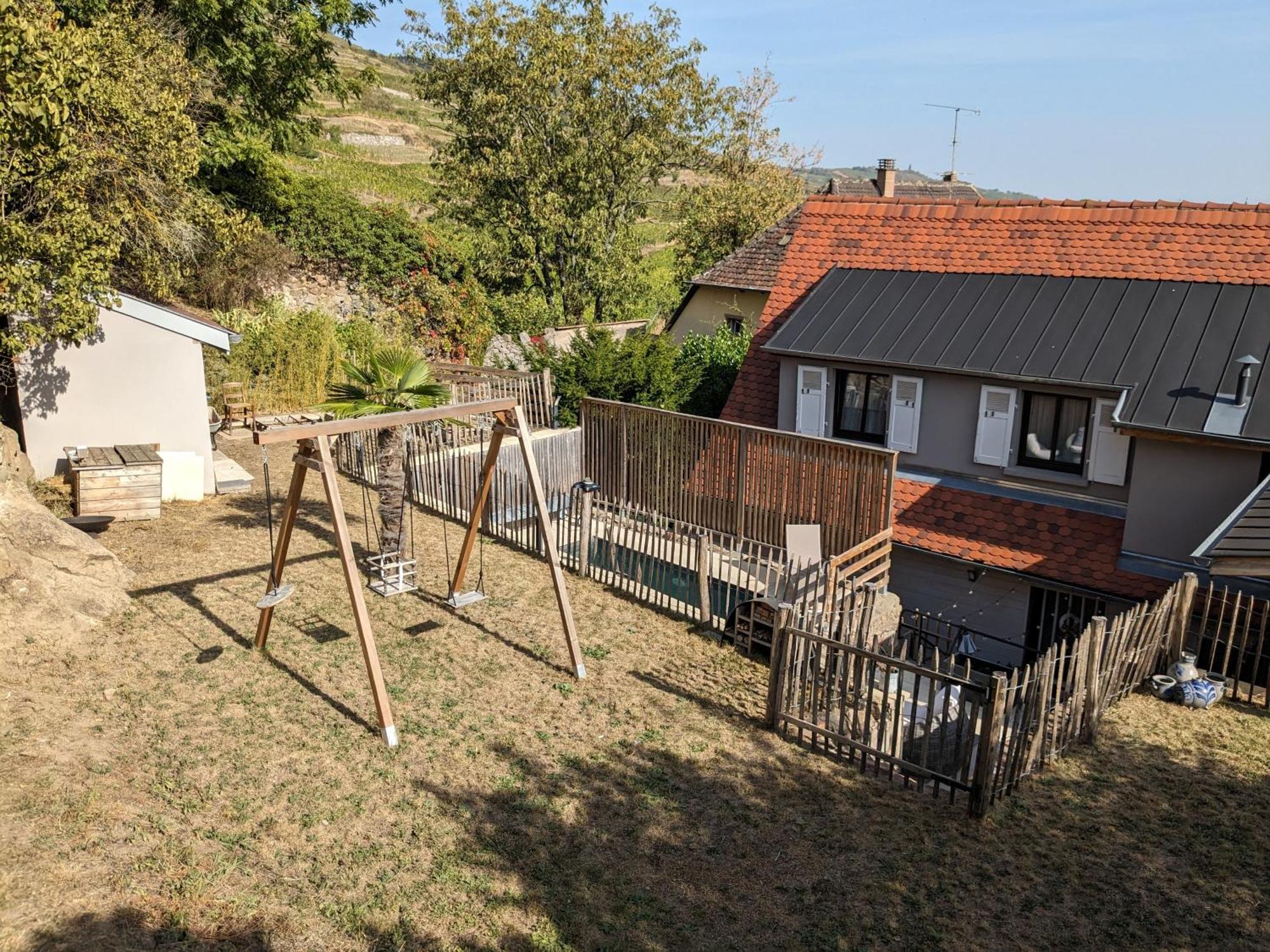 Holiday home Le Avec Terrasse Et Piscine